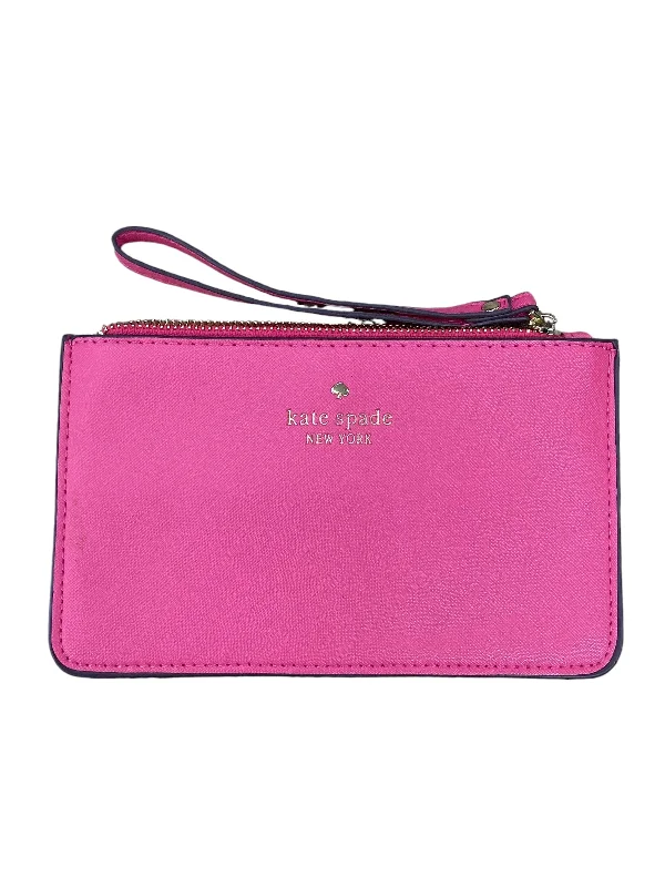 Adjustable strap versatile handbag-Wristlet By Kate Spade, Size: Medium