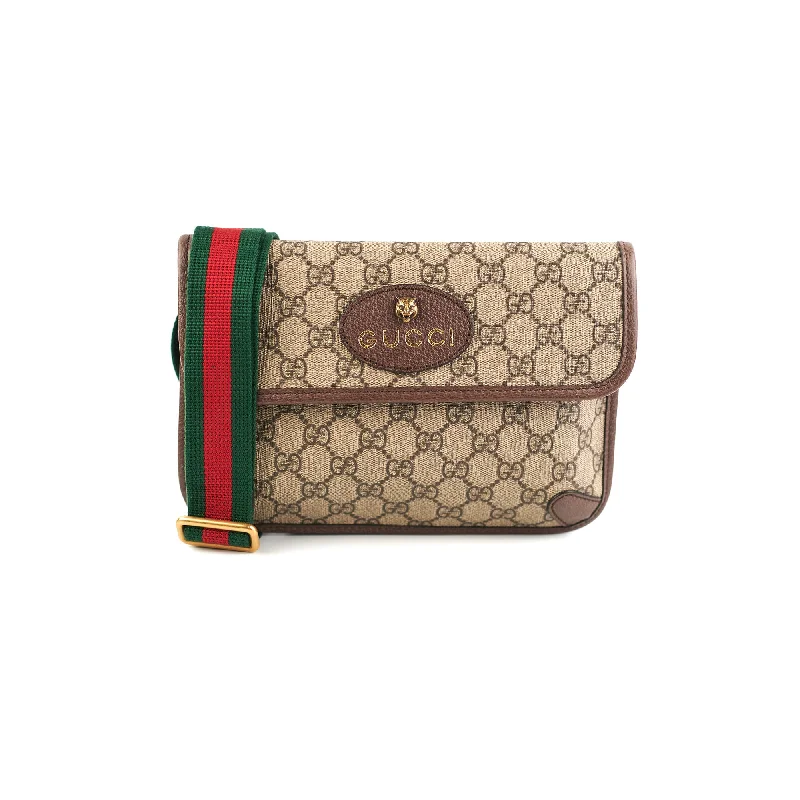 Large emerald beach handbag-Gucci GG Monogram Belt Bag