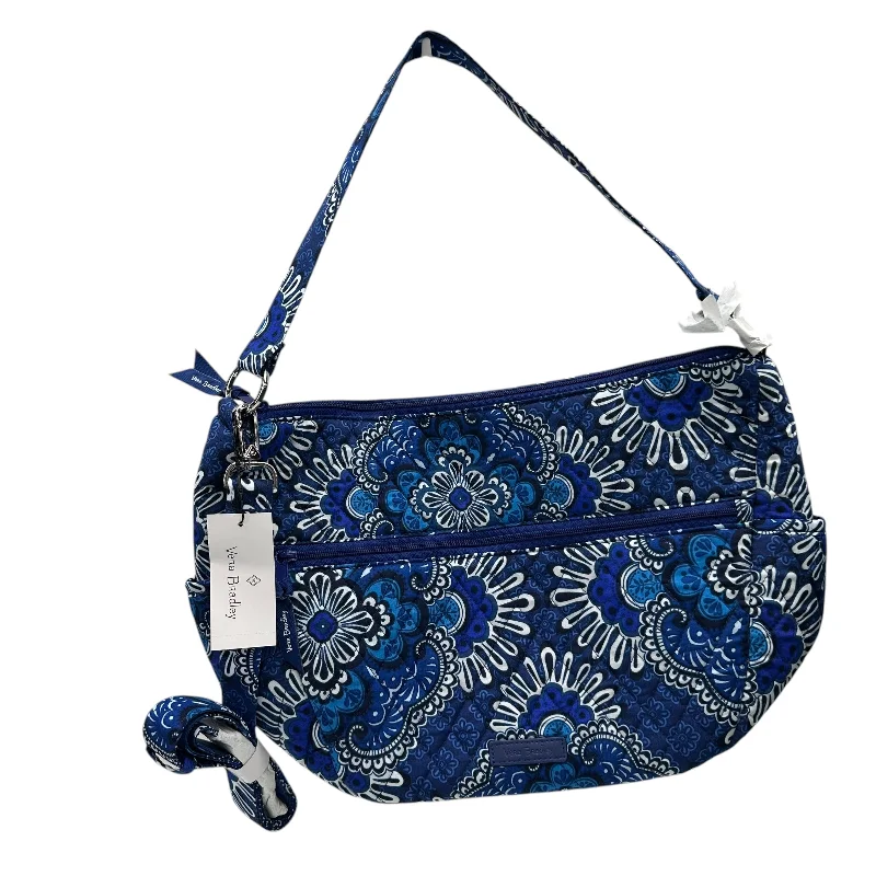 Small emerald party handbag-Handbag By Vera Bradley In Blue & White, Size:Large