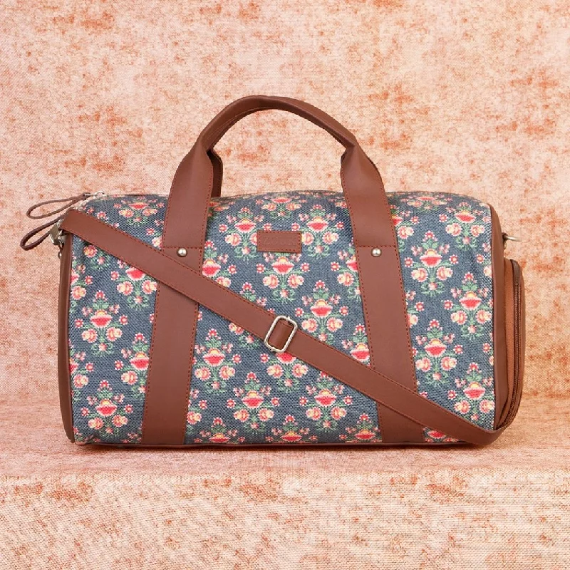 hip duffel bags for young style -Mughal Garden Print Medium Duffel Bag