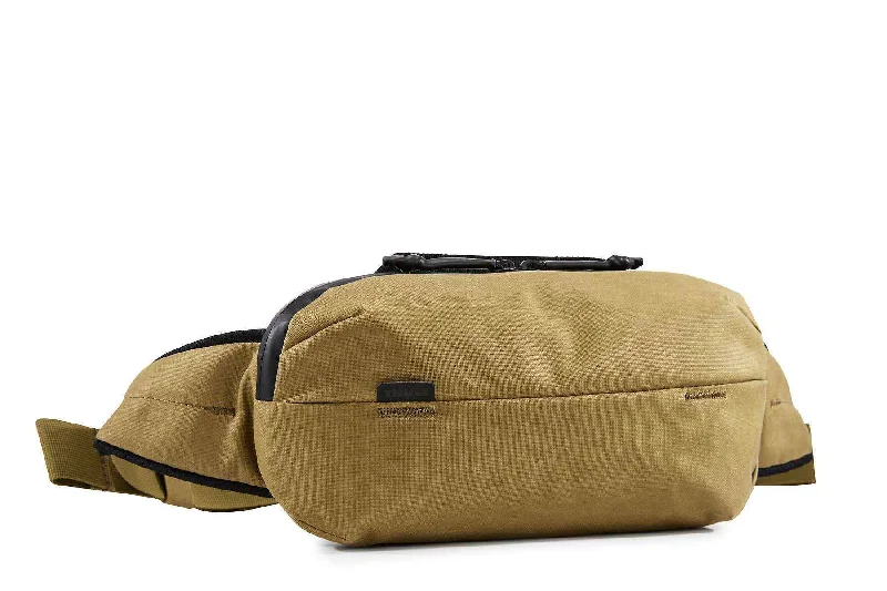 Durable beige crossbody bag-Thule Aion Sling Bag | Nutria