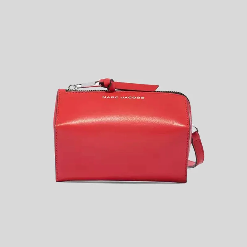 Soft pastel crossbody bag-Marc Jacobs THE WEDGE Crossbody Phone Case True Red RS-S179L01RE21